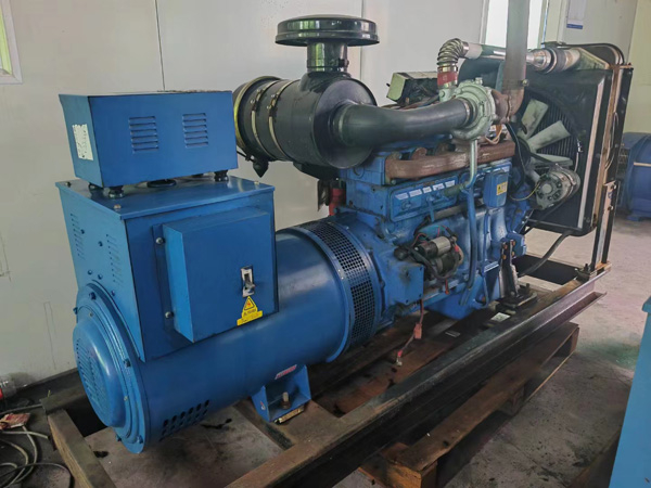 商都100kW柴油发电机组使用多级机油有哪些优缺点？